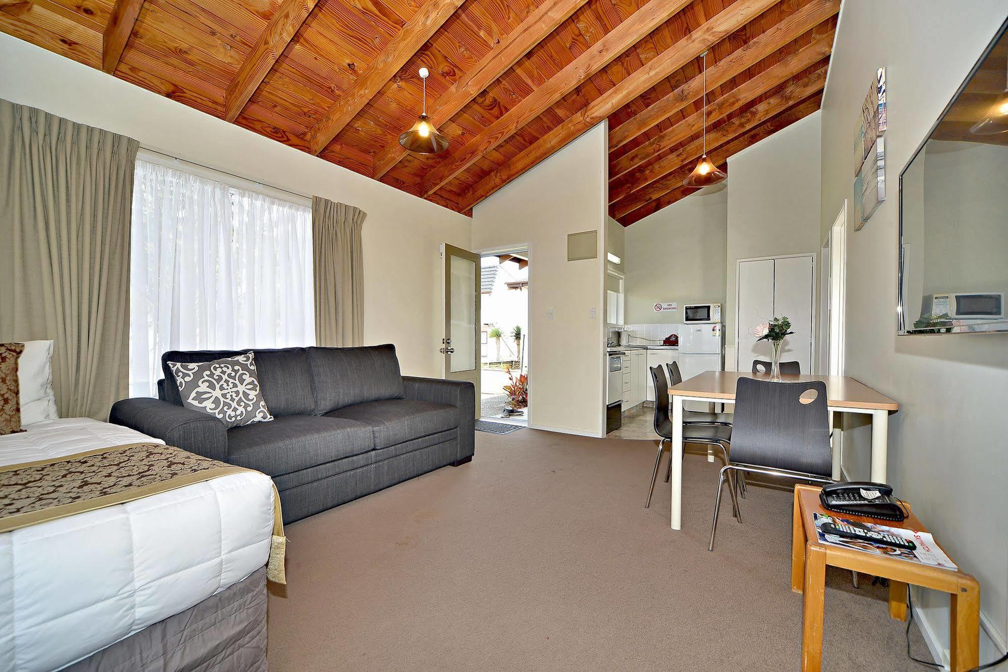 Takapuna Motor Lodge Auckland Ngoại thất bức ảnh